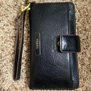 Fossil wallet